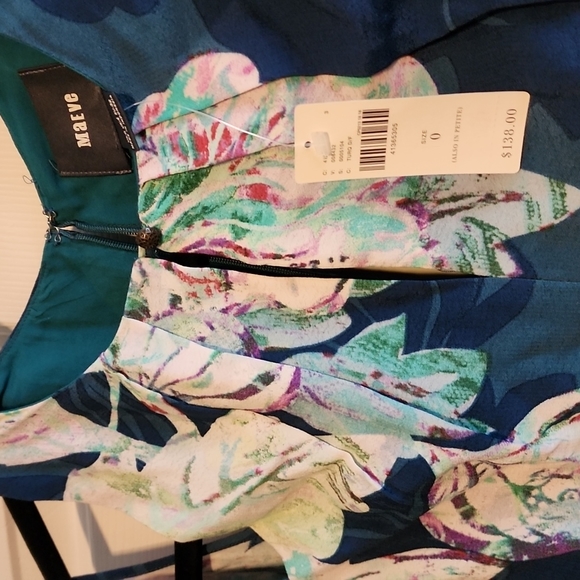 Gorgeous Maeve Cold Shoulder Dress - Picture 6 of 11